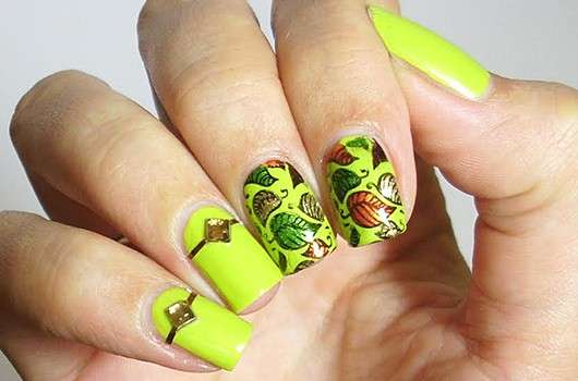 Herbstliches Nailart mit selbstgemachten Nail Art Decals