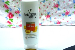 Produktbild zu PANTENE PRO-V Anti Haarverlust Pflegespülung