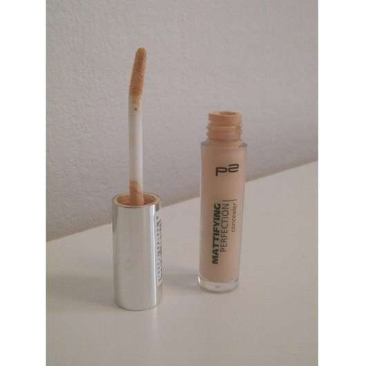 p2 mattifying perfection concealer, Farbe: 015 perfect nude