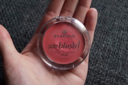Produktbild zu essence soo blush! cream to powder blush – Farbe: 20 eyerything is better in pink
