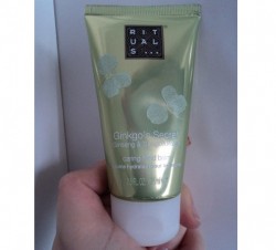 Produktbild zu RITUALS Ginkgo’s Secret Ginseng & Ginkgo Biloba Caring Hand Balm