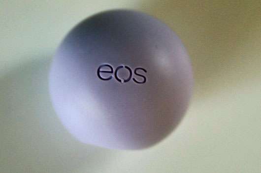 eos Smooth Spheres Organic Lip Balm – Sorte: Passion Fruit (LE)