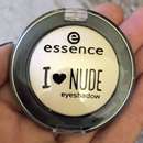 essence I love nude eyeshadow, Farbe: 01 vanilla sugar