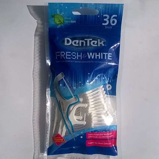 Produktbild zu DenTek Fresh & White Zahnseide-Sticks Minze Eytra Stark