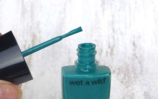 wet n wild Wild Shine Nail Color, Farbe: E483D Be More Pacific