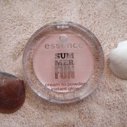 Produktbild zu essence summer fun cream to powder instant glow – Farbe: 01 walking on sunshine (LE)