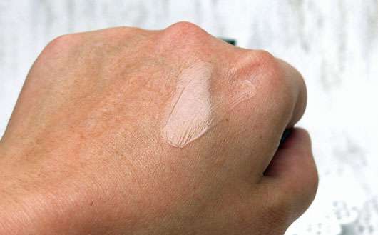 BeYu Stay Matt Make up Base (LE)