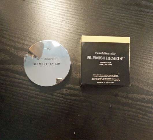 bareMinerals Blemish Remedy Foundation, Farbe: 05 Clearly Silk