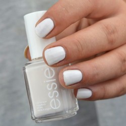 Produktbild zu essie Nagellack – Farbe: 420 coconut cove (LE)