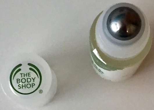 The Body Shop 100% Natural Lip Roll-On Minze