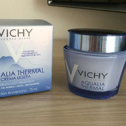 VICHY AQUALIA THERMAL Dynamische Feuchtigkeitspflege – Leicht