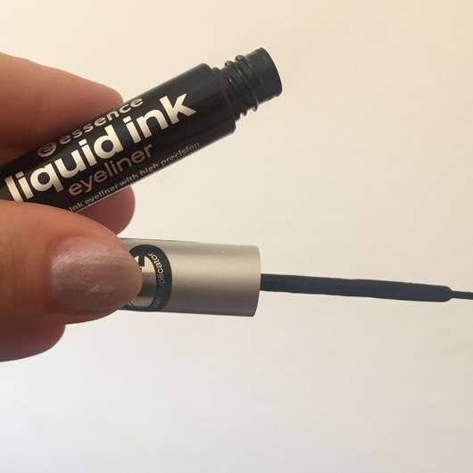 essence liquid ink eyeliner, Farbe: 01 black