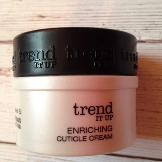 trend IT UP Enriching Cuticle Cream geschlossen