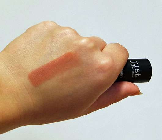 just cosmetics matte finish lipstick, Farbe: 130 sensation-swatch auf der Hand