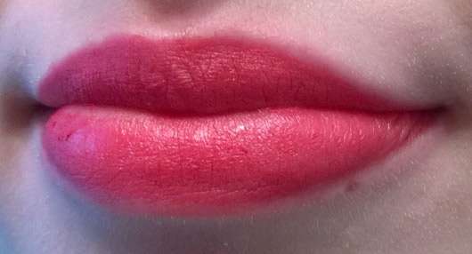 Catrice Matt Lip Artist 6hr, Farbe: 040 HibisKiss-Proof - Farbe auf den Lippen