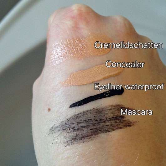 Test - Augen Make-up Entferner - Garnier Skin Naturals Augen Make-up  Entferner 2 in 1 - Pinkmelon