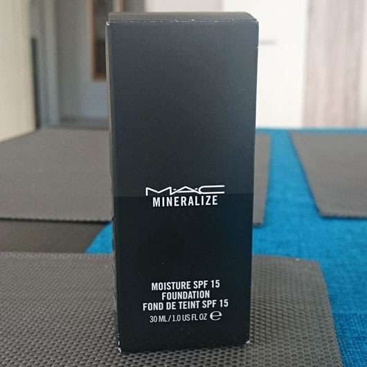 <strong>M·A·C</strong> Mineralize Moisture SPF15 Foundation - Farbe: NC15