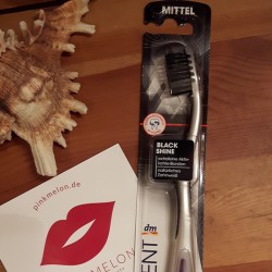Produktbild zu DONTODENT Black Shine Zahnbürste