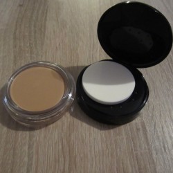 Produktbild zu Max Factor Miracle Touch Foundation – Farbe: 070 Natural