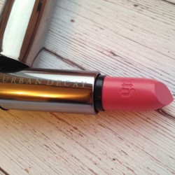 Produktbild zu Urban Decay VICE Lipstick – Farbe: Disobedient (Cream Finish)