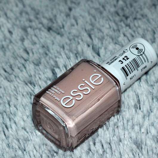 <strong>essie</strong> Nagellack – Farbe: 312 spin the bottle