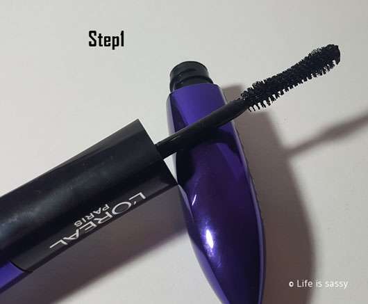 L'Oreal Paris False Lash Superstar X-Fiber Mascara Step 1