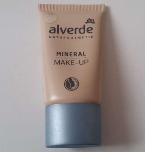 Test Foundation Alverde Mineral Make Up Farbe 01 Naturelle Testbericht Von Melinchen