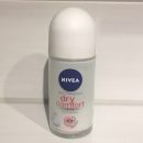 NIVEA dry comfort 48 h Anti-Transpirant Roll-On