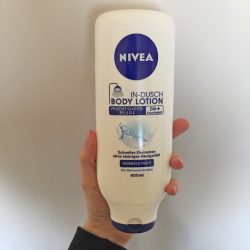Produktbild zu NIVEA In-Dusch Body Lotion (normale Haut)