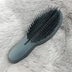 Produktbild zu Tangle Teezer The Ultimate Hairbrush – Farbe: Schwarz