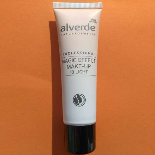 Tube vom alverde Professional Magic Effect Make-up, Farbe: 10 Light 
