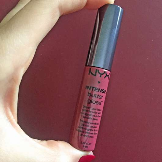 Test Lipgloss NYX Intense Butter Gloss, Farbe Toasted Marshmallow
