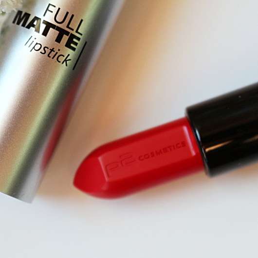 Farbe vom p2 full matte lipstick, Farbe: 010 spread knowledge