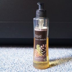 Produktbild zu SODASAN Liquid Herbal Sandal Fine Soap