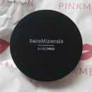 bareMinerals BAREPRO Performance Wear Powder Foundation, Farbe: 02 Dawn