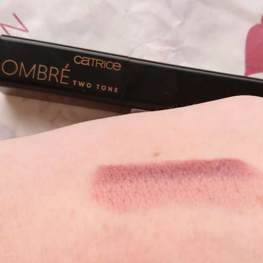 Catrice Ombré Two Tone Lipstick, Farbe: 020 Nude York City Style Swatch