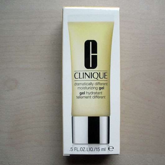 <strong>Clinique</strong> dramatically different moisturizing gel