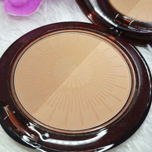 geöffneter Artdeco Bronzing Powder Compact Long-Lasting, Farbe: 30 terracotta