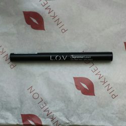 Produktbild zu L.O.V SupremeLiner Eyeliner Pen – Farbe: 100 Fearless Black