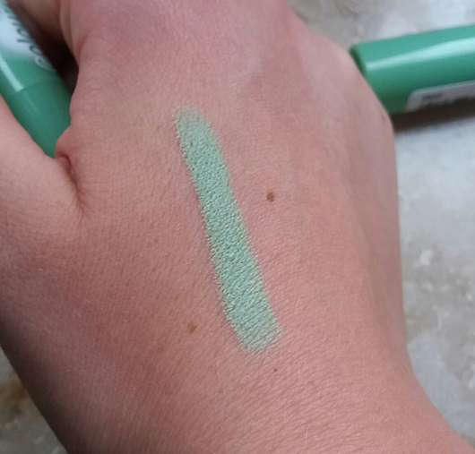 Swatch - essence colour correcting stick, Farbe: 04 say no to redness