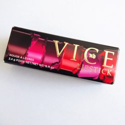 Produktbild zu Urban Decay VICE Lipstick – Farbe: Temper (Comfort Matte Finish)