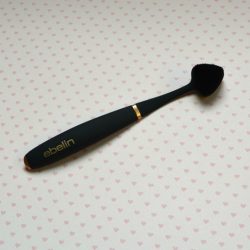 Produktbild zu ebelin Professional Make up Artist Concealer Pinsel (Toohtbrush Style)