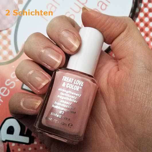 essie Treat Love & Color Nagelhärter, Farbe: 02 Tinted Love - Nägel mit zwei Schichten