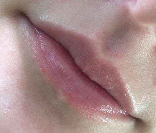 Lippen mit Blistex Daily Lip Conditioner (Tiegel)