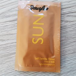 Produktbild zu Douglas Sun Self Tanning Tissue Face & Body