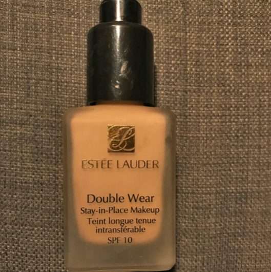 Estée Lauder Double Wear Stay-in-Place Makeup, Farbe: 1N2 Ecru