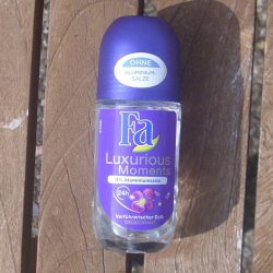 Produktbild zu Fa Luxurious Moments Deodorant Roll-On