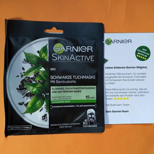 <strong>Garnier SkinActive</strong> Schwarze Tuchmaske mit Bambuskohle