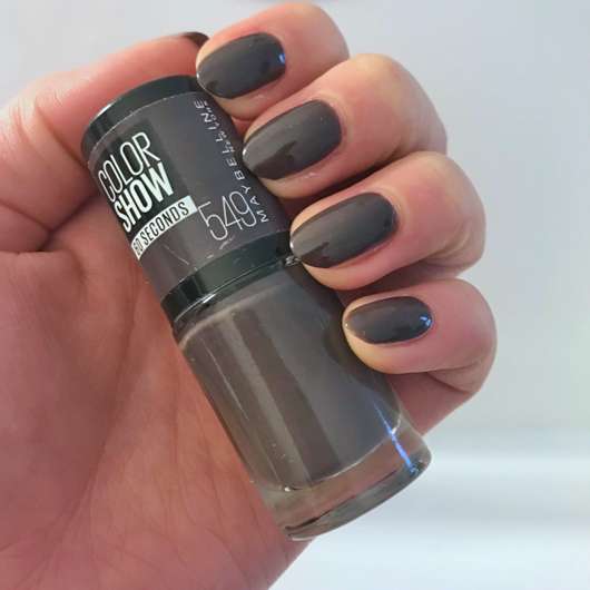 <strong>Maybelline New York</strong> Colorshow Nagellack – Farbe: 549 Midnight Taupe