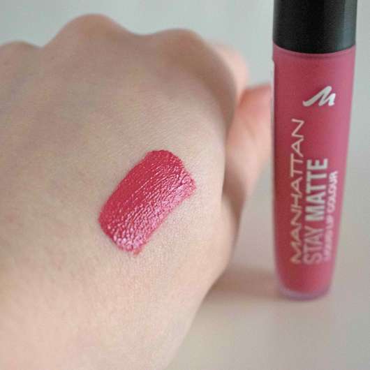 Swatch - Manhattan Stay Matte Liquid Lip Colour, Farbe: 310 Central Pink